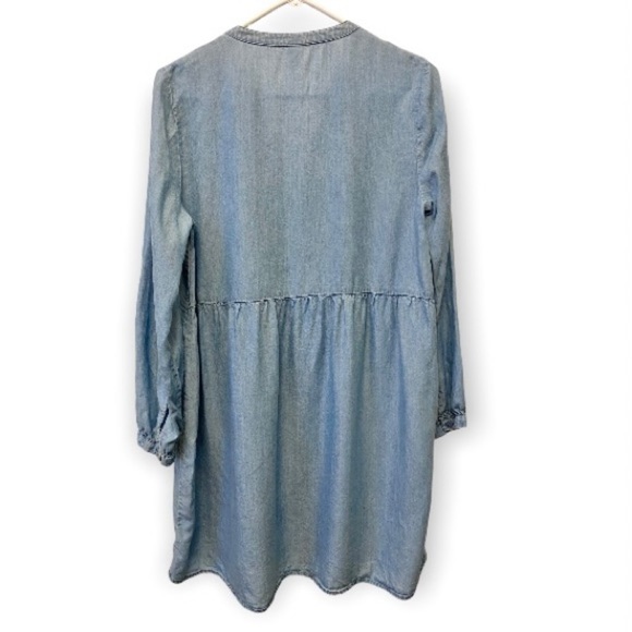 Old Navy Chambray Dress Pintuck Lace Up Relaxed Fit Long Sleeve Swing Sz Med - Picture 3 of 8
